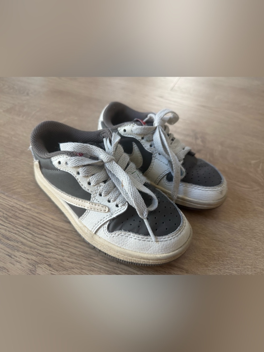 Nike Air Jordan 1 Low Travis Scott Kids Shoes – Size 12C / EU 30